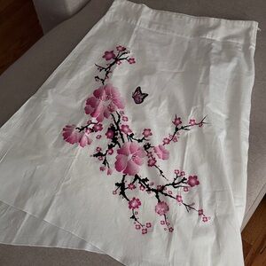 Embellished Cream Midi A-Line Skirt for Casual Wear